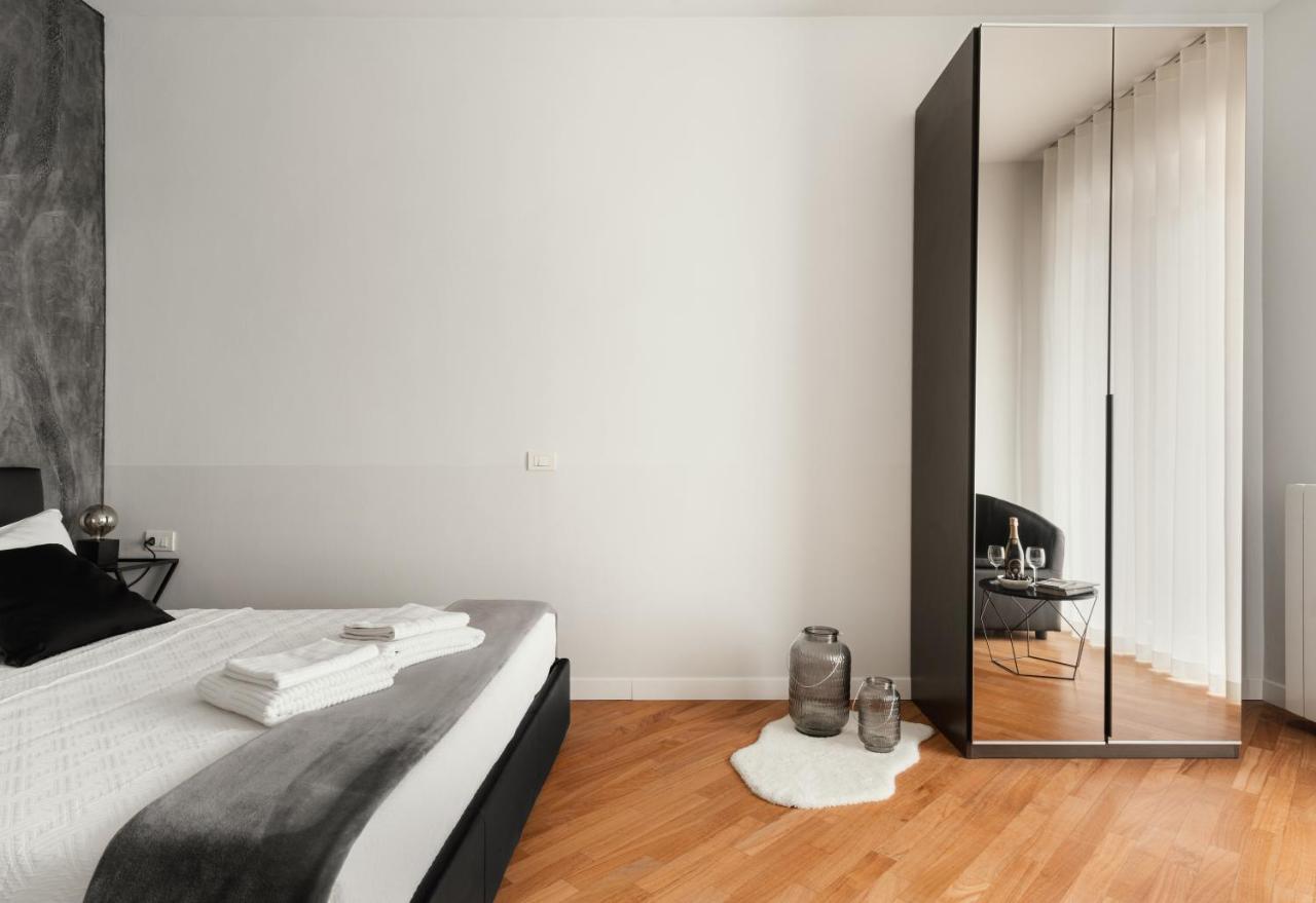 Deluxe Central Apartment 贝尔加莫 外观 照片